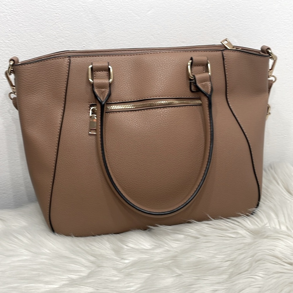 G.H BASS & CO Bag - Picture 5 of 14